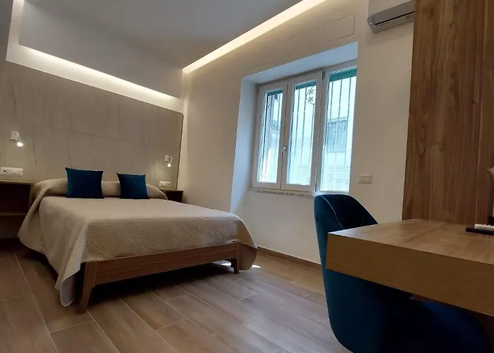 Pensión Leonardo Pompeya